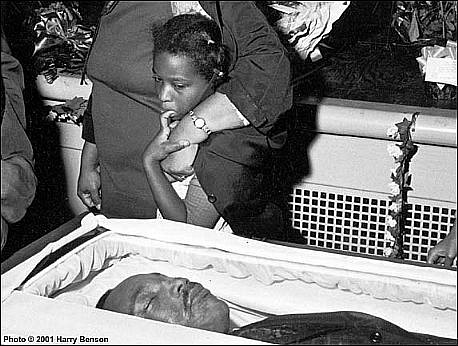 Harry Benson, Dr. Martin Luther King Jr., Funeral, Atlanta, Edition of 35, 1968
photograph
HB120459