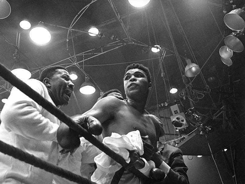 Harry Benson, Ali on Ropes, Edition of 35, 1964
photograph
HB120492