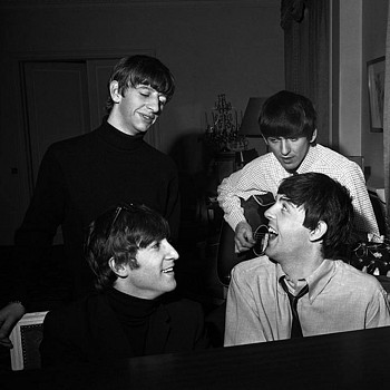 photography:&nbsp;Harry Benson Beatles Composing III, All at Piano, Edition of 35