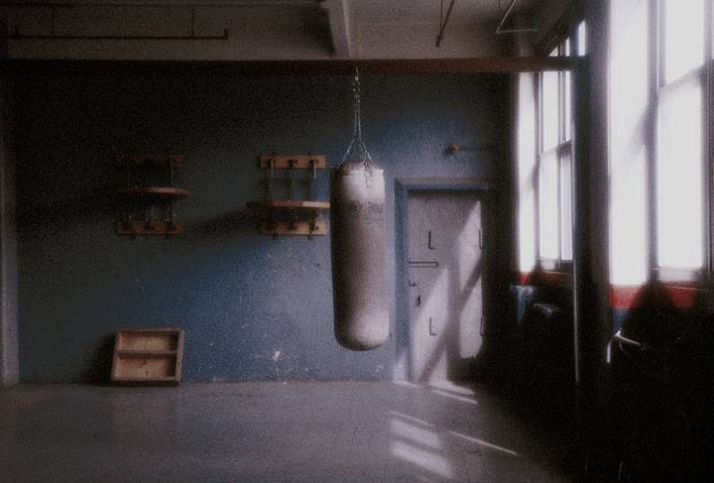 Robert Farber, Gleason's Gym, Brooklyn, New York, Edition of 25, 2000
fine art paper pigment print, 30 x 40 in. (76.2 x 101.6 cm)
RF131059