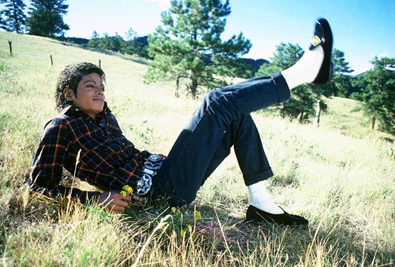 Harry Benson, Michael Jackson Sits on Grass, Edition of 35, 1984
photograph
HB120465