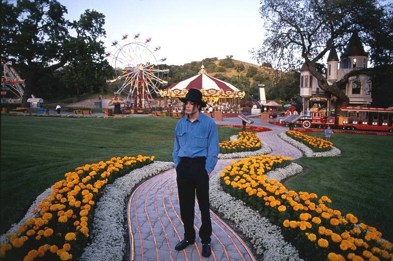 Harry Benson, Michael Jackson, Yellow Brick Road, Edition of 35, 1993
photograph
HB1204116