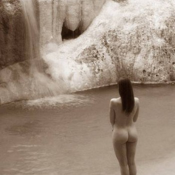 photography:&nbsp;Robert Farber Nude at Sulfur Spring, Tuscany, Italy, Edition of 10