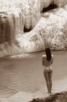Robert Farber - Robert Farber Nude at Sulfur Spring, Tuscany, Italy, Edition of 10