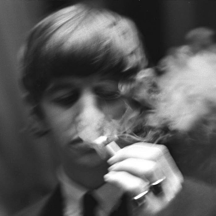 Harry Benson, Ringo with Cigarrette, Edition of 35, 1964
photograph
HB1204102