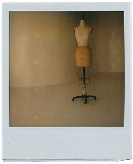 Robert Farber, Mannequin Form, Edition of 9
fine art paper pigment print, 30 x 36 in. (76.2 x 91.4 cm)
RF140104