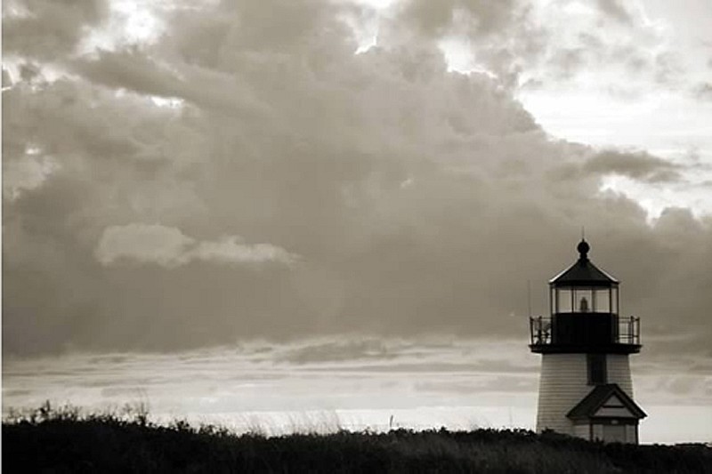 Debranne Cingari, Brant Point, Edition of 50, 2012
Pigment Photograph, 30 x 40 in. (76.2 x 101.6 cm)
DC3011