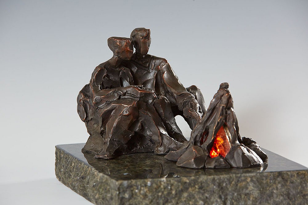 Jane DeDecker, Tending the Fire, Edition of 17, 2014
bronze, 6 x 11 x 6 in. (15.2 x 27.9 x 15.2 cm)
JD140311