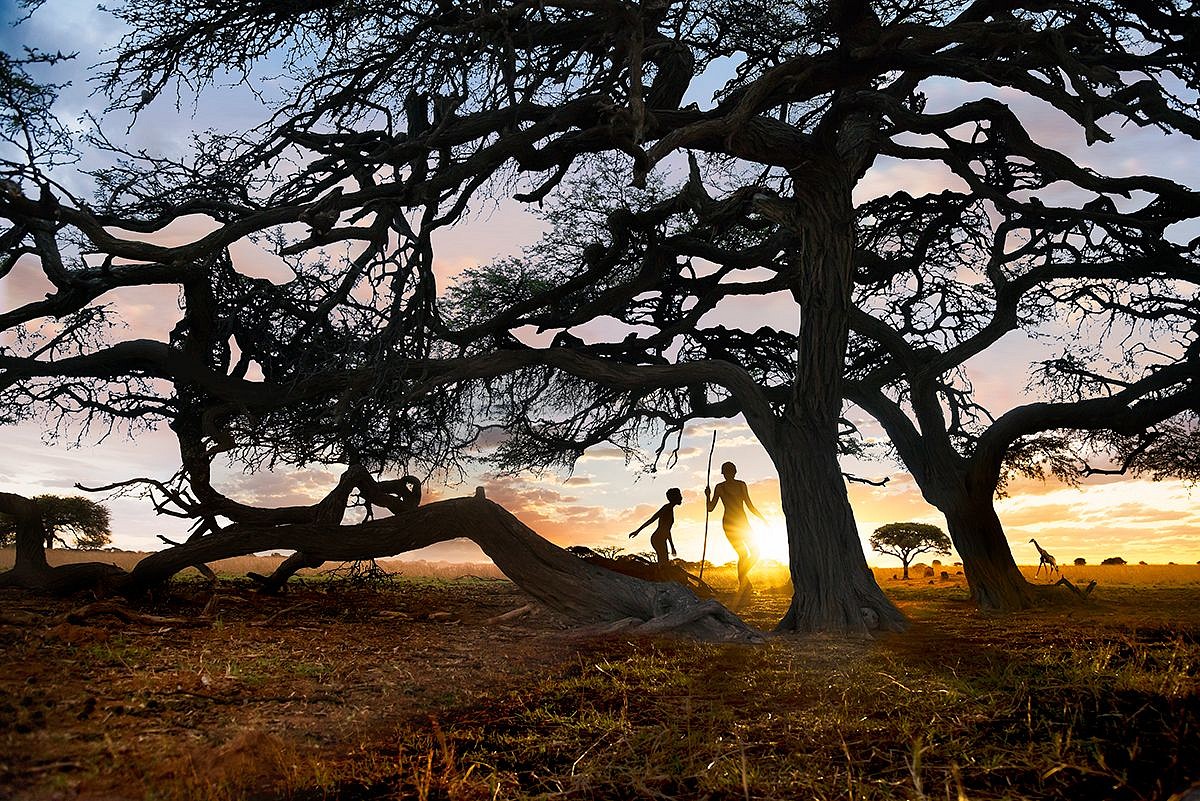 Steve McCurry, Silhouette of Men During Sunset, 2013
FujiFlex Crystal Archive Print, 40 x 60 in. (Inquire for additional sizes)
SOUTH_AFRICA-10069