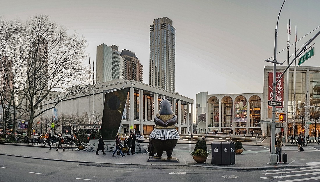 Hippo Ballerina by Bjorn Skaarup - Dante Park NYC - Installation View