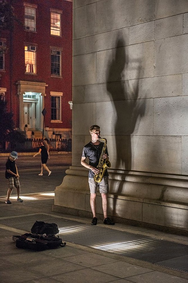 Steve McCurry, Saxophonist Plays in Washington Square Park, New York, NY, 2016
FujiFlex Crystal Archive Print, 20 x 24 in. (Inquire for additional sizes)
USA-11582NF2