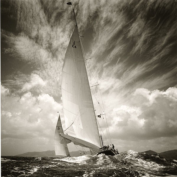 Michael Kahn, Velsheda & Endeavour, Edition of 50
silver gelatin photograph, 19 x 19 in. (48.3 x 48.3 cm)
MK140704