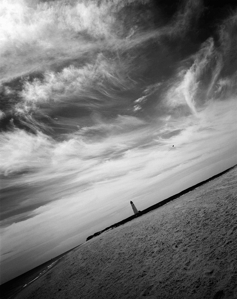 Debranne Cingari, Screaming Skies, Ed. 2/50, 2002
silver gelatin photograph, 12 1/2 x 10 in. (31.8 x 25.4 cm)
DAC111202