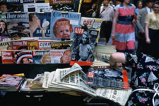 Ruth Orkin, Magazine Stand, NYC, 1952
Photography, 16 x 20 in. (40.6 x 50.8 cm)
RO170507