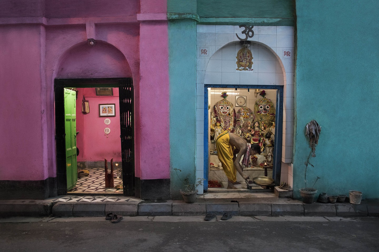 Steve McCurry, India- 13339, 2018
FujiFlex Crystal Archive Print, 30 x 40 in. (76.2 x 101.6 cm)
13339