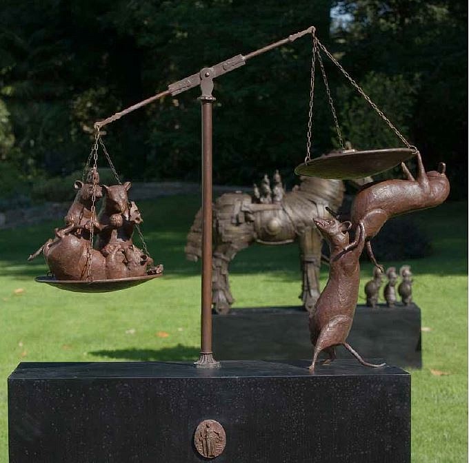 Bjorn Skaarup, Libra, 2018
bronze, 31 in. (78.7 cm)
BS1901009