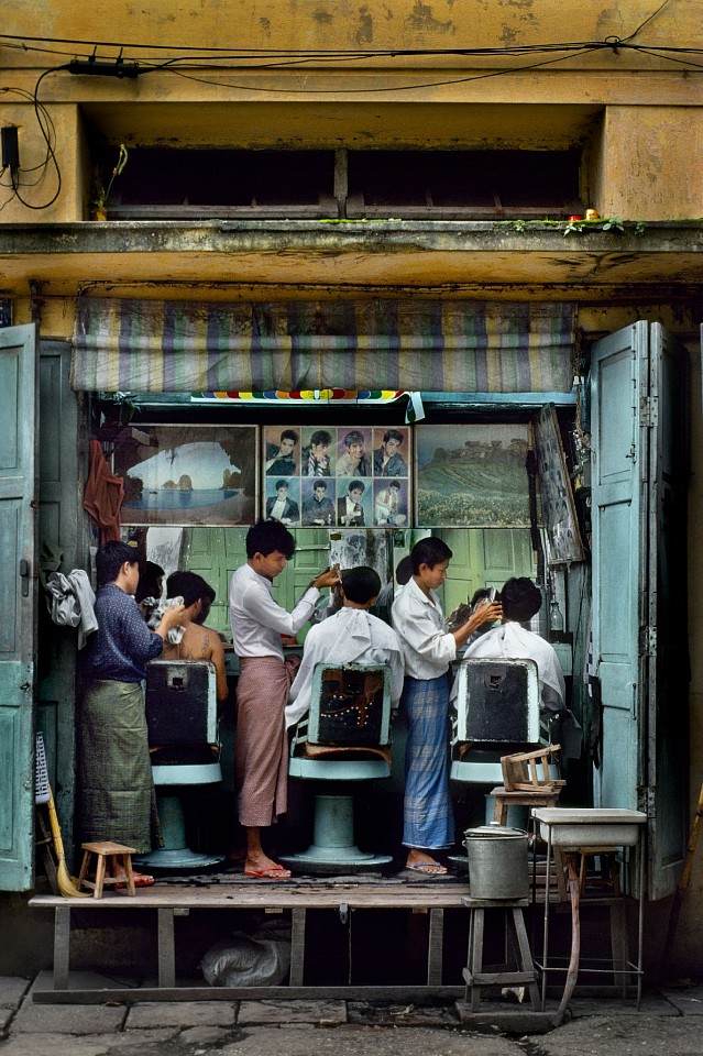 Steve McCurry, Outdoor Barbershop, 1994
FujiFlex Crystal Archive Print
Price/Size on request