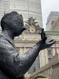 Jim Rennert News & Events: Jim Rennert Sculptures Exhibited at Pershing Square Plaza, NYC, April 15, 2021 - Suden PR