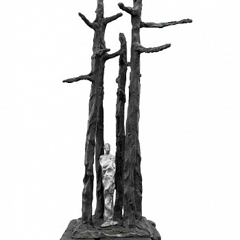 sculpture: Jane DeDecker Forest From the Trees #6