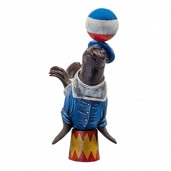 Work: Bjorn Skaarup Sea Lion Juggler