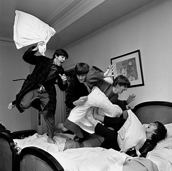 Harry Benson - Harry Benson Beatles Pillow Fight, Hotel George V, Paris, Edition of 35