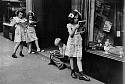 Ruth Orkin, Comic Book Readers
1947, silver gelatin print