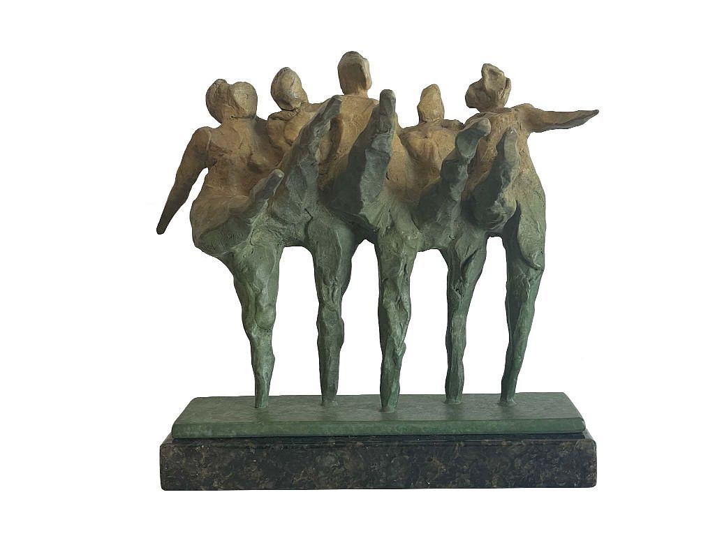 Jane DeDecker, Can Can, Ed. 43/50, 1997
bronze, 6 x 8 1/2 x 3 in. (15.2 x 21.6 x 7.6 cm)
JDD220615