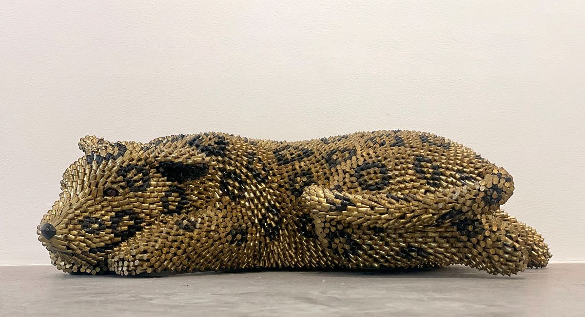 Federico Uribe, Tasmanian Tiger, 2021
Bullet Shells, 9 x 28 x 16 in. (22.9 x 71.1 x 40.6 cm)
FU3695