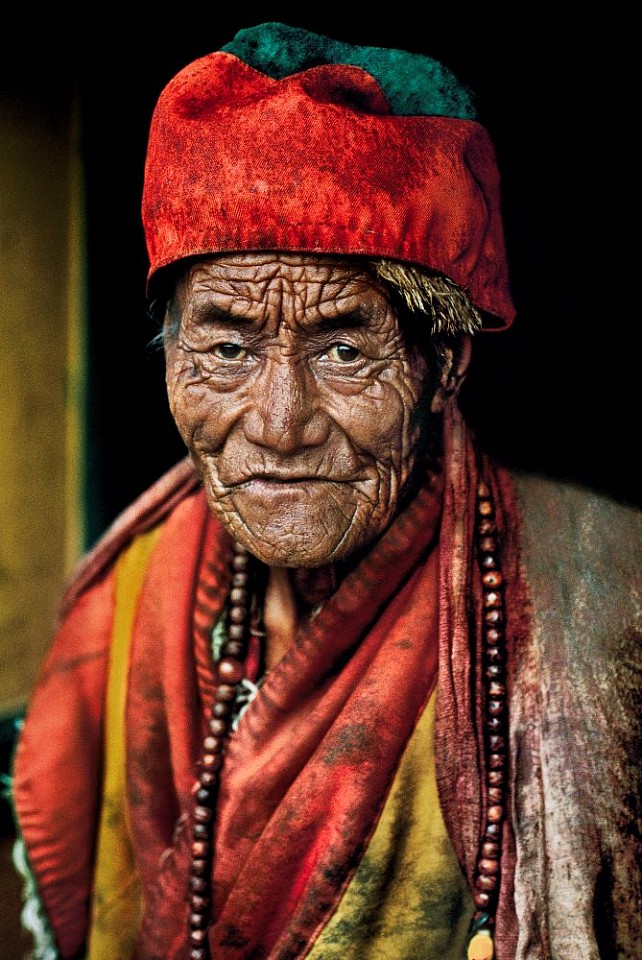 Steve McCurry, Monk at the Jokhang Temple, Lhasa, 2000
FujiFlex Crystal Archive Print, 30 x 40 in. (Inquire for additional sizes)
TIBET10009