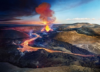 Stephen Wilkes - Stephen Wilkes Fagradalsfjall Volcano, Iceland, Day to Night, Ed. 3/12