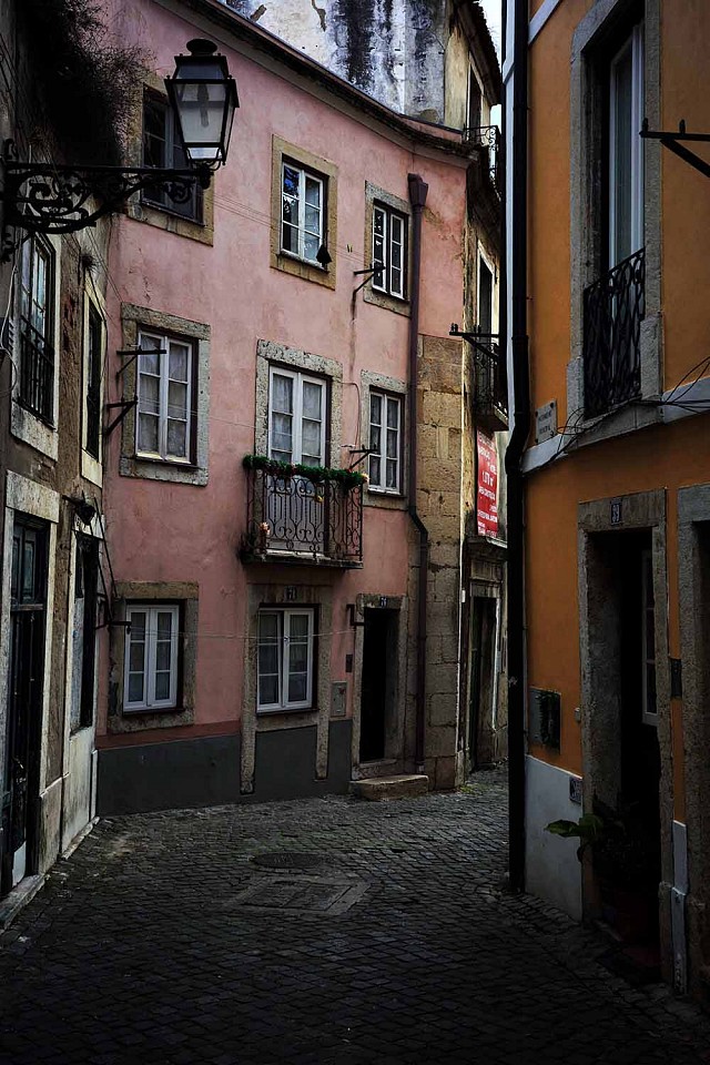 Kosuke Yuki, Alley #004, Ed. 1/20, 2024
giclée fine art print, 12 x 8 in. (30.5 x 20.3 cm)
KY241203