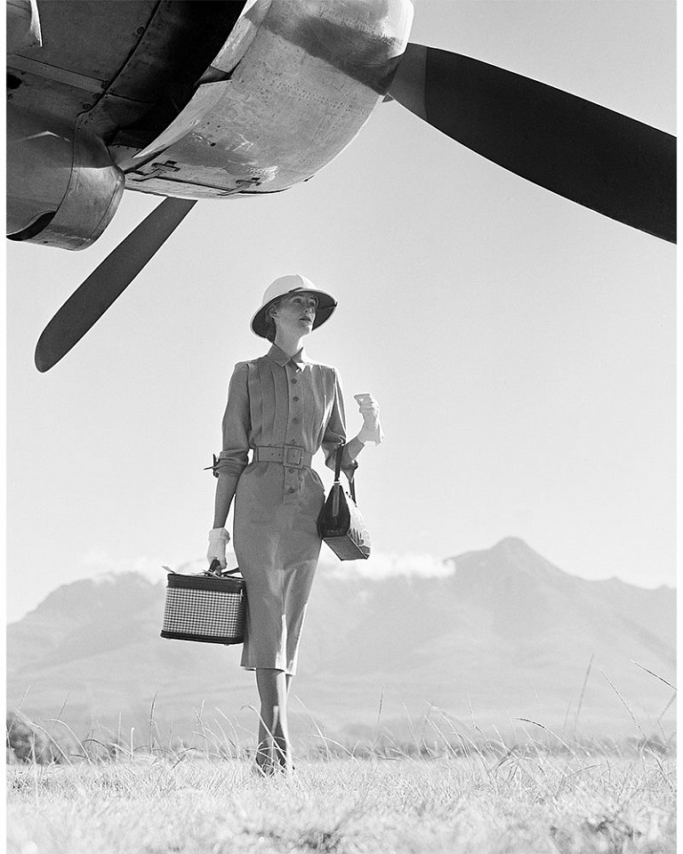 Norman Parkinson, The Art of Travel, Ed. of 21, 1951
gelatin silver print, 20 x 16 in. (50.8 x 40.6 cm)
NP260402