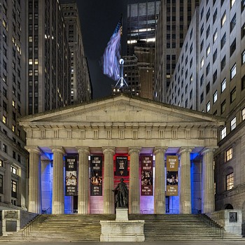 photography:&nbsp;Mark S. Kornbluth Federal Hall, AP